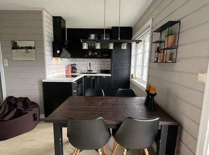 Apartment Privat With Beautiful View And Two Bedrooms *