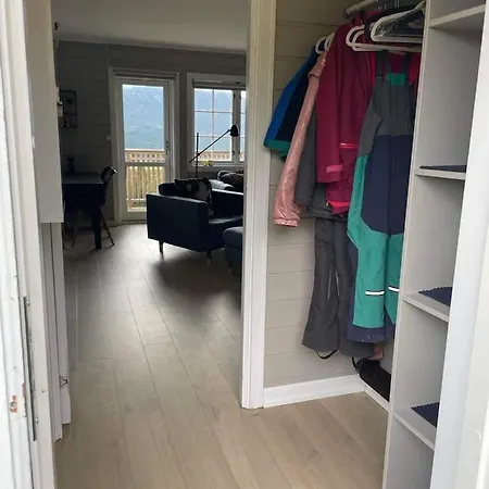 Privat With Beautiful View And Two Bedrooms شقة *